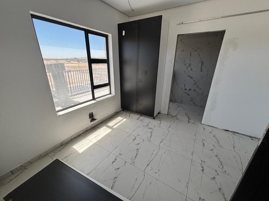 4 Bedroom Property for Sale in Sandown Western Cape